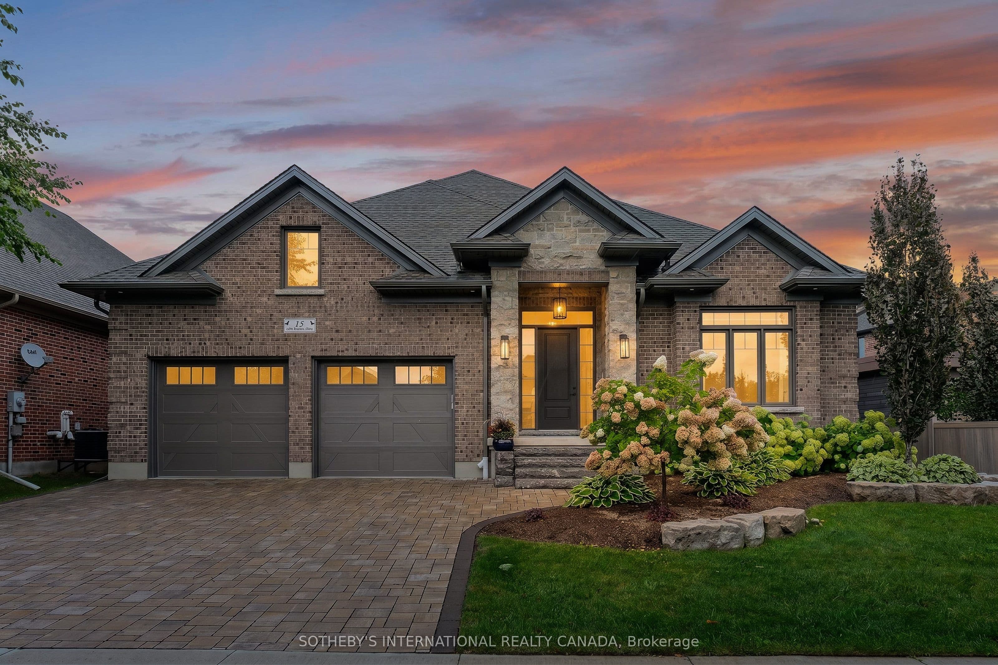 15 Langton Drive, Kitchener, ON N2P 2X9