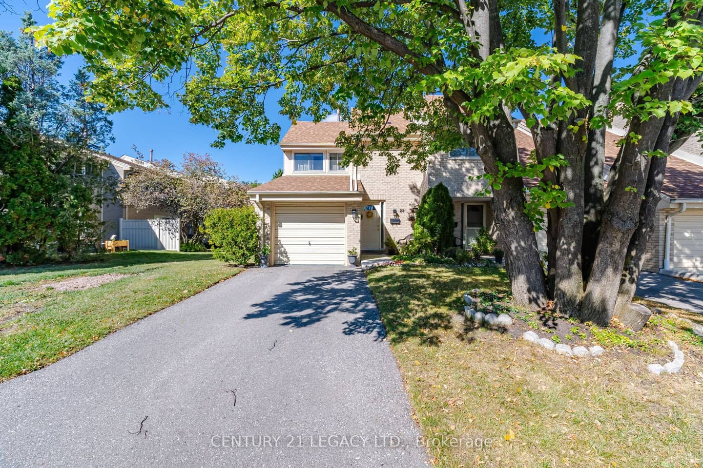 4171 Glen Erin Drive 23, Mississauga, ON L5L 2G3
