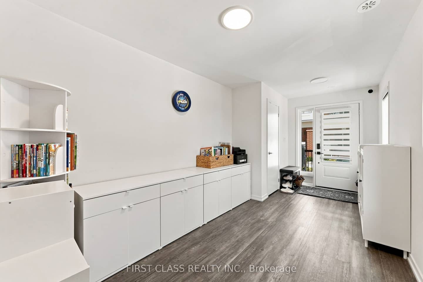 224 Matawin Lane, Richmond Hill, ON L4B 0H8