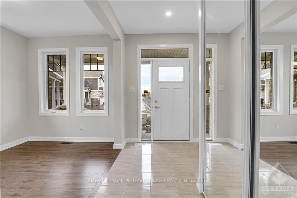 85 HACKAMORE Crescent, Stittsville - Munster - Richmond, ON K0A 2Z0