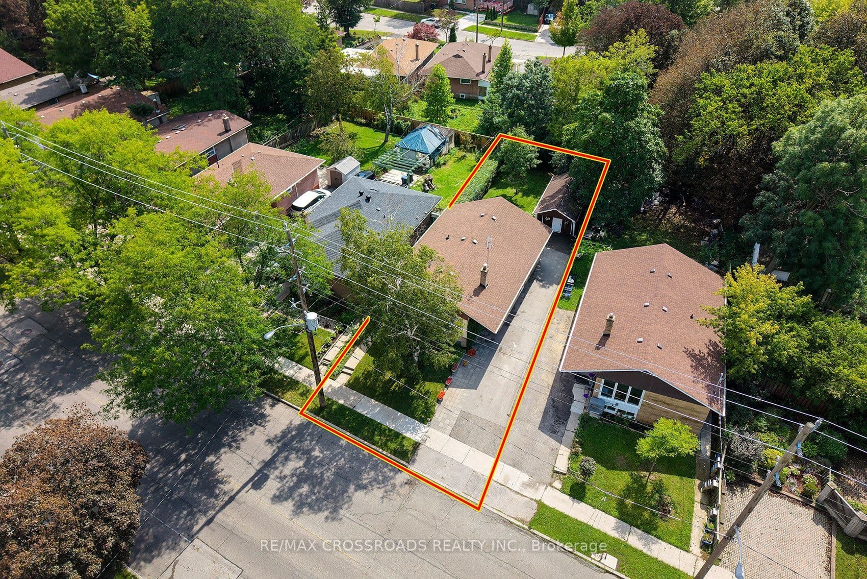 887 Brimorton Drive, Toronto, ON M1G 2T8