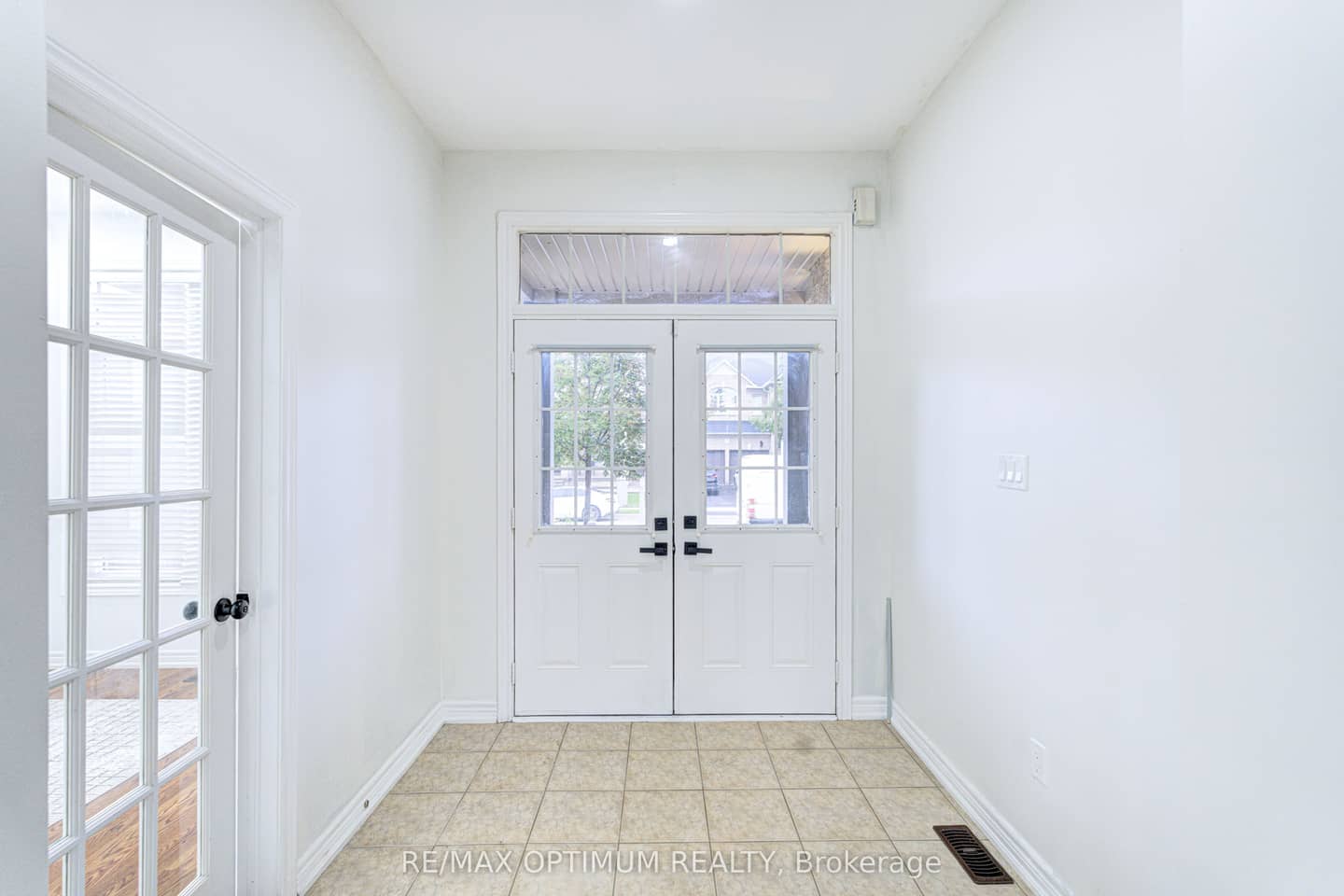 62 Egypt Drive, Brampton, ON L6R 0S4