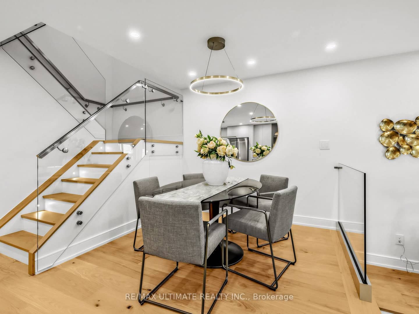 40 Sylvan Valley Way 308, Toronto, ON M5M 4M3