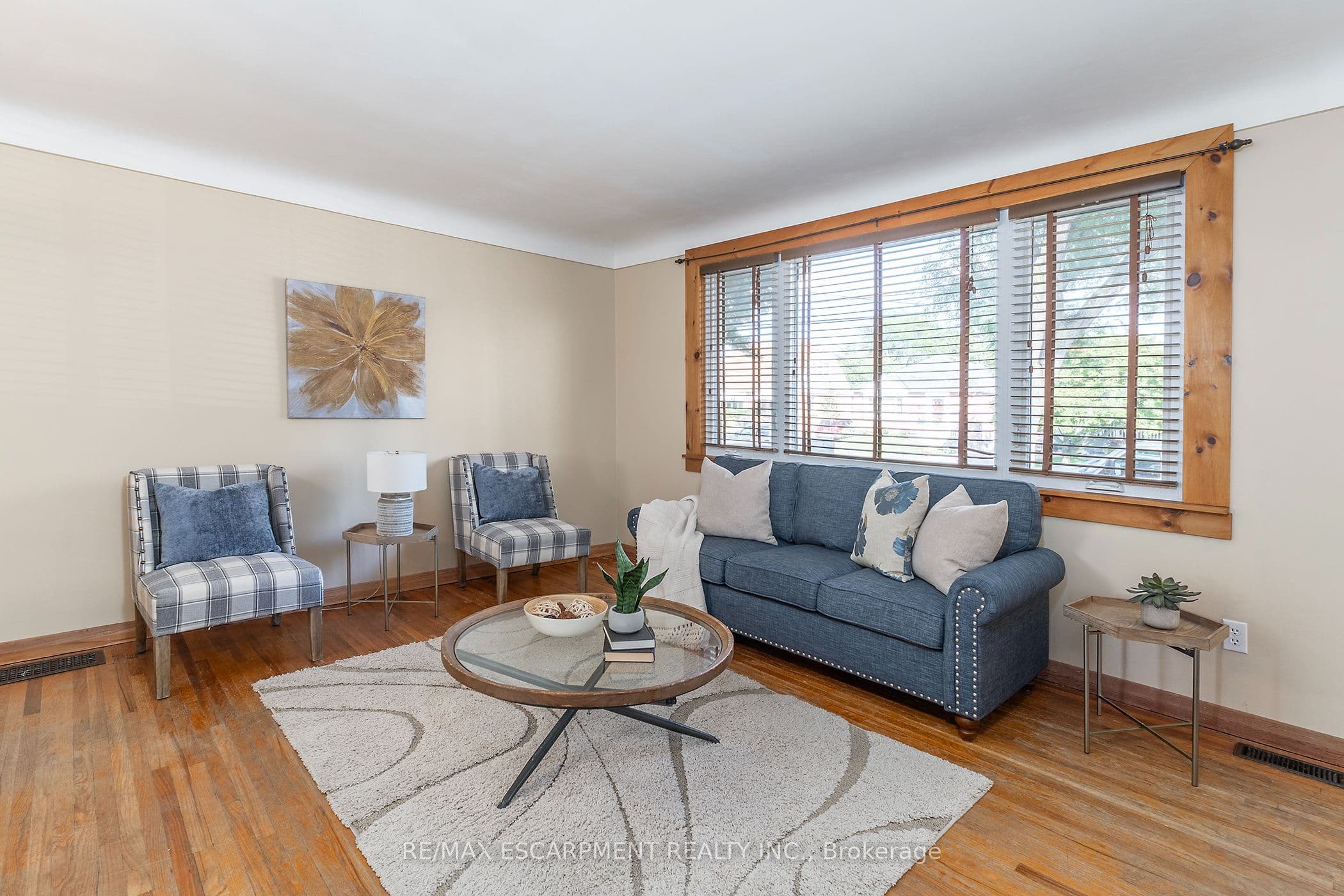274 East 38th Street, Hamilton, ON L8V 4G3