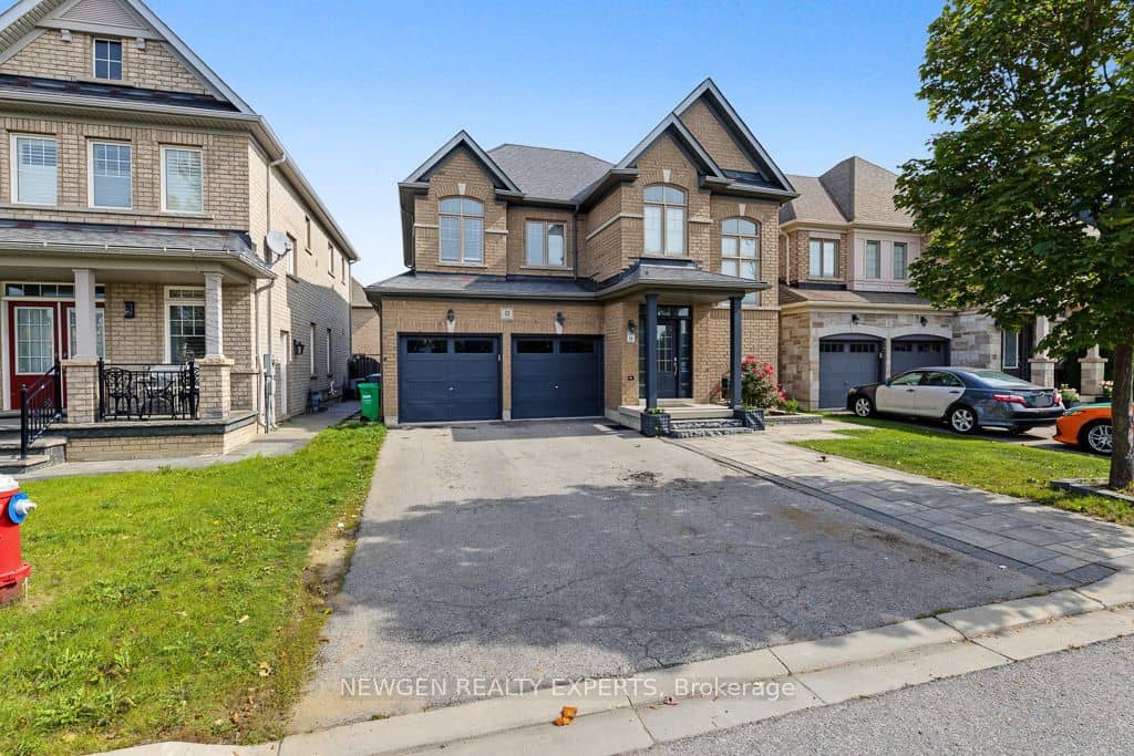 43 Lone Rock Circle, Brampton, ON L6P 0K4