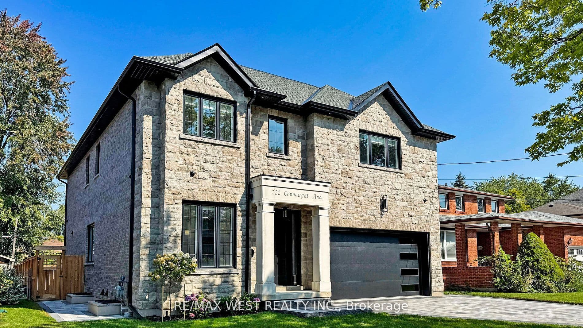 222 Connaught Avenue, Toronto, ON M2M 1H5