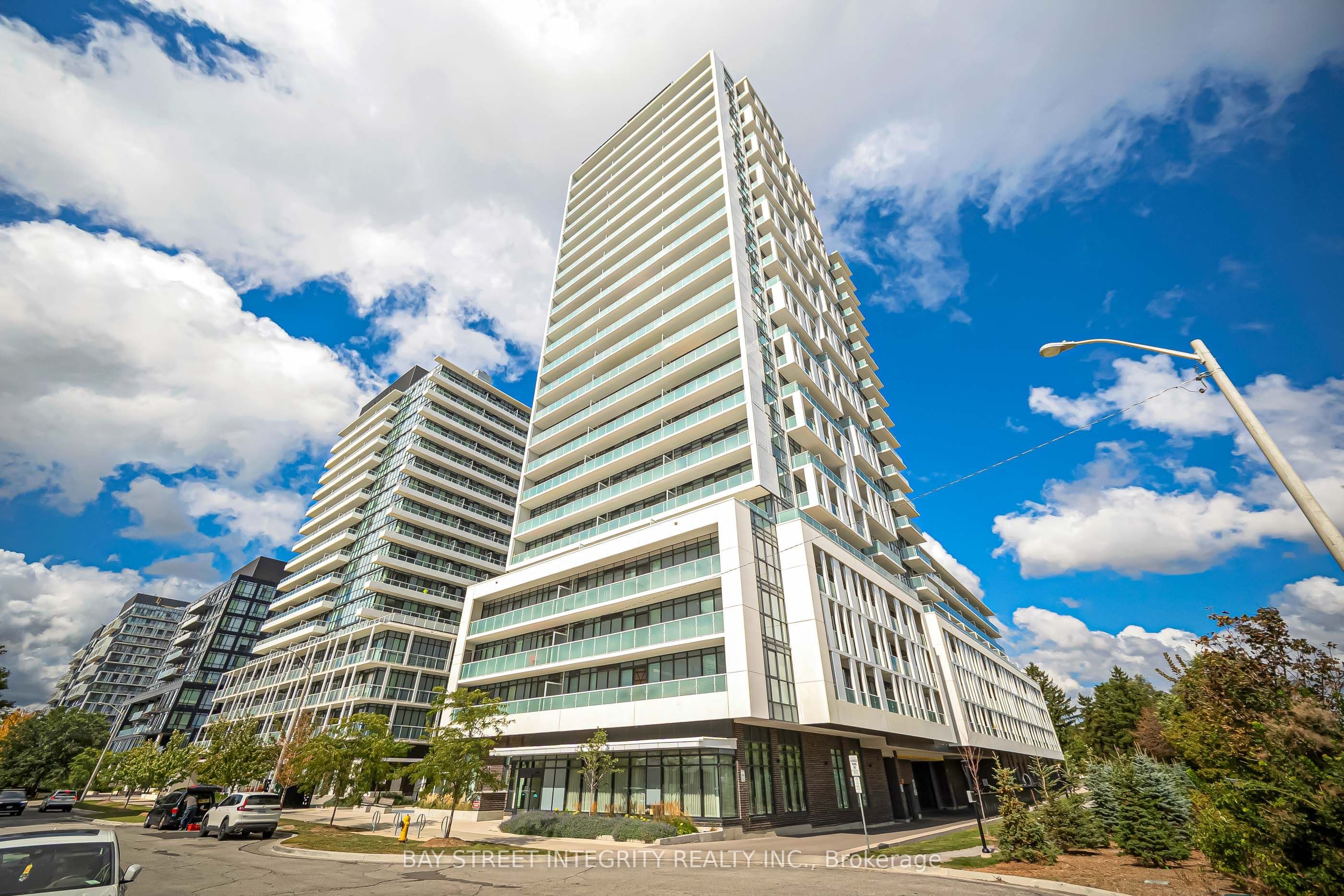 188 Fairview Mall Drive 801, Toronto, ON M2J 0H7
