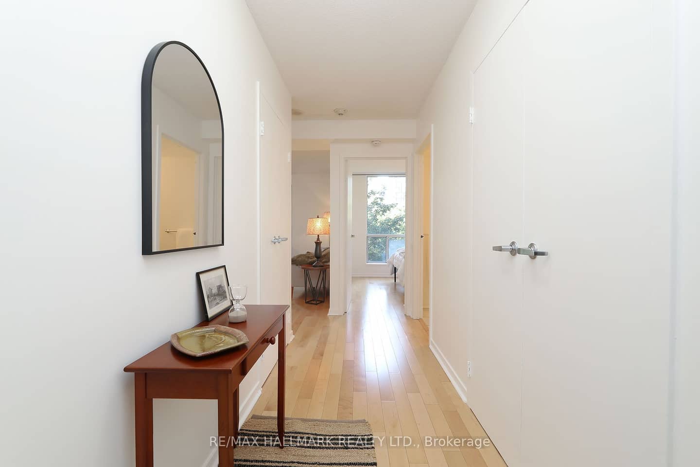 75 Dalhousie Street 311, Toronto, ON M5B 2R9