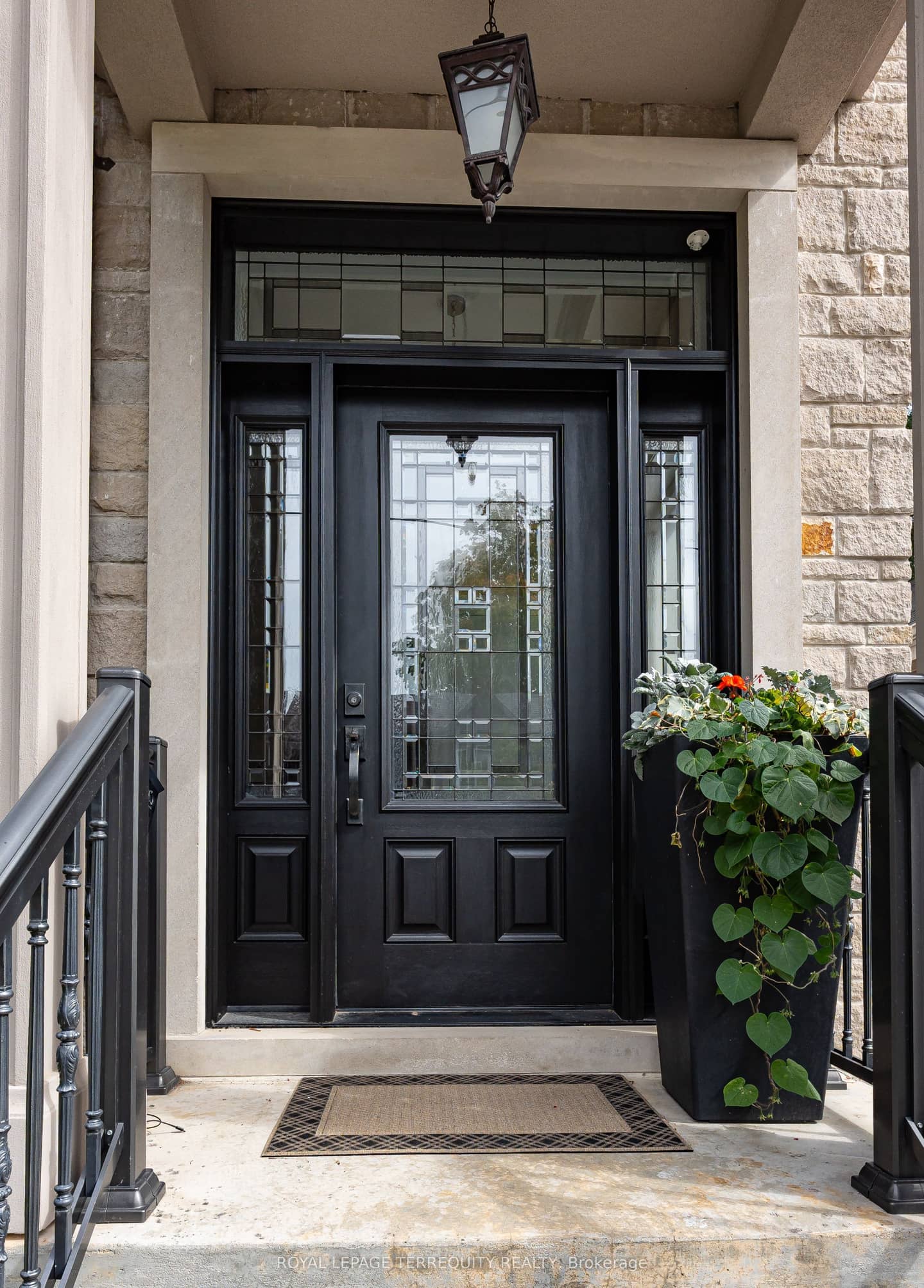 151 Brookside Avenue, Toronto, ON M6S 4G8