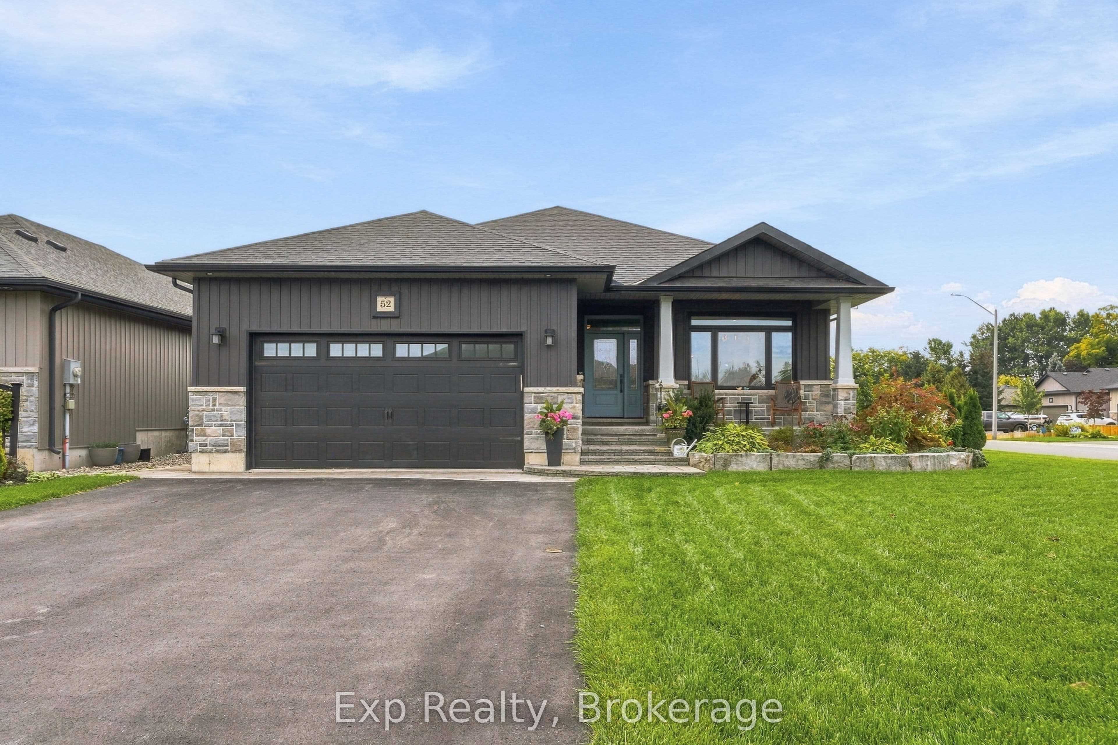 52 Gavin Crescent, Quinte West, ON K8V 0H2