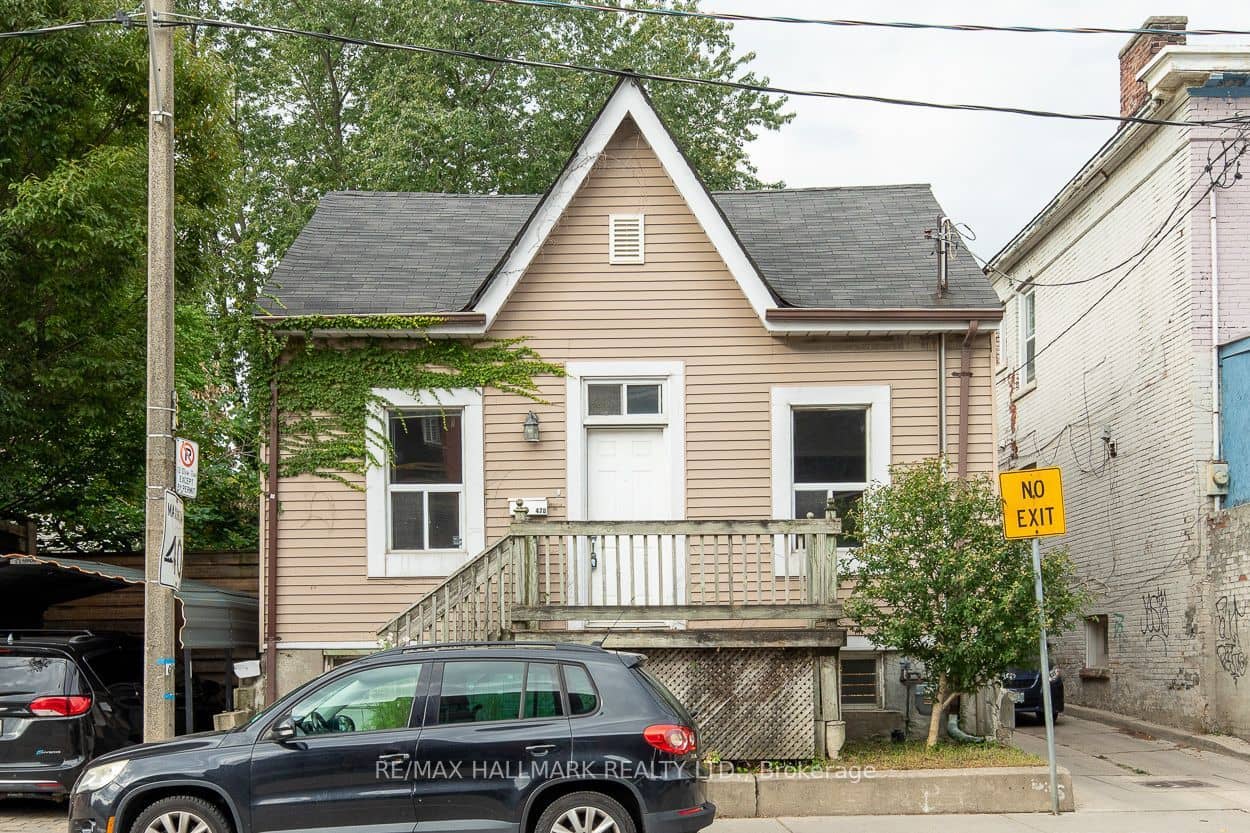 478 Logan Avenue, Toronto, ON M4M 2P4