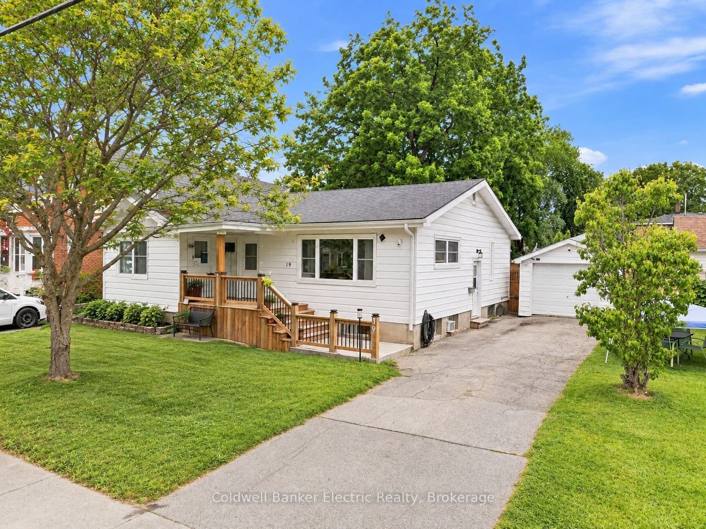 19 Graham Street E, Greater Napanee, ON K7R 1L6