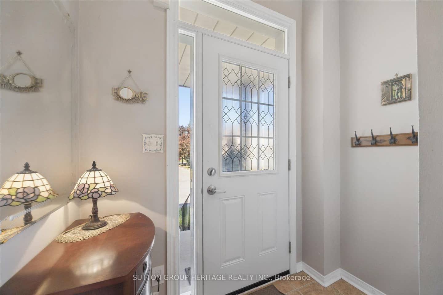29 Alexis Way 14, Whitby, ON L1R 2N9