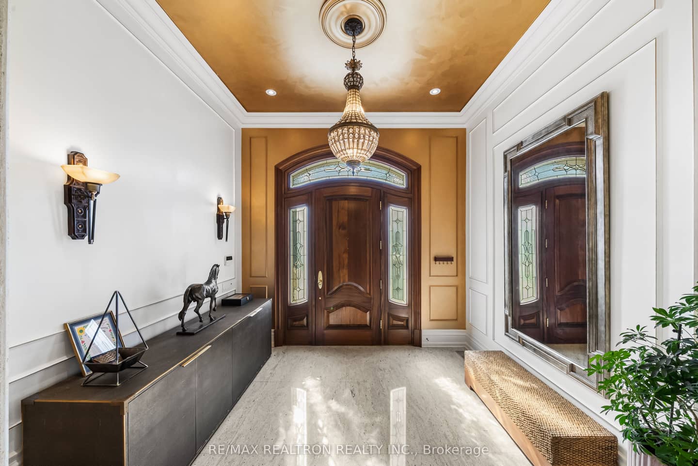 100 Owen Boulevard, Toronto, ON M2P 1G3