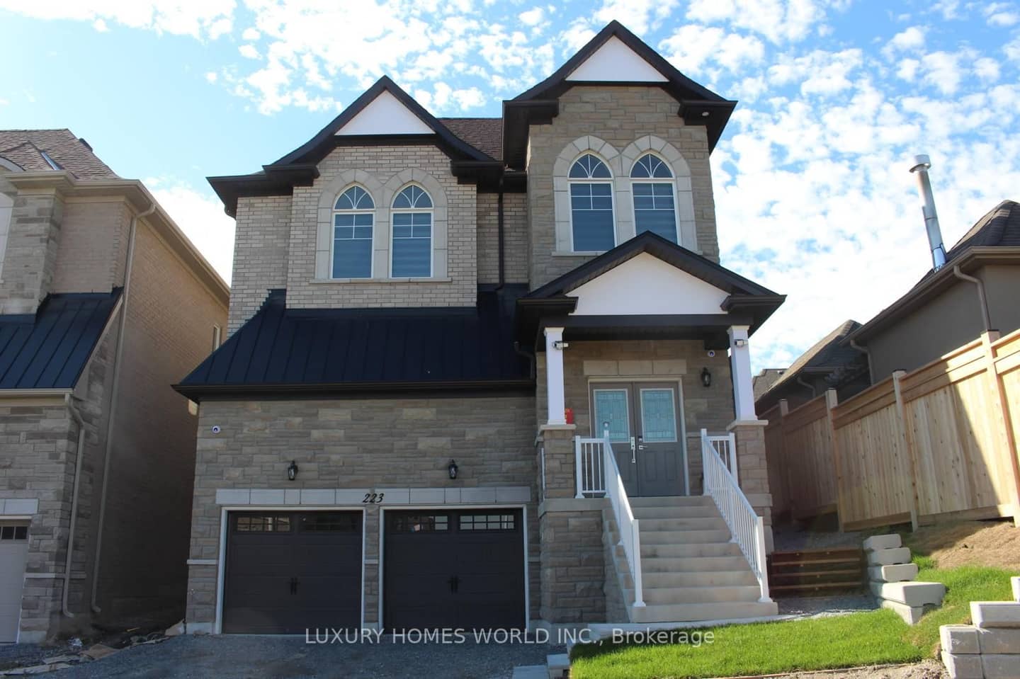 223 Seguin Street Room, Richmond Hill, ON L4E 1N7
