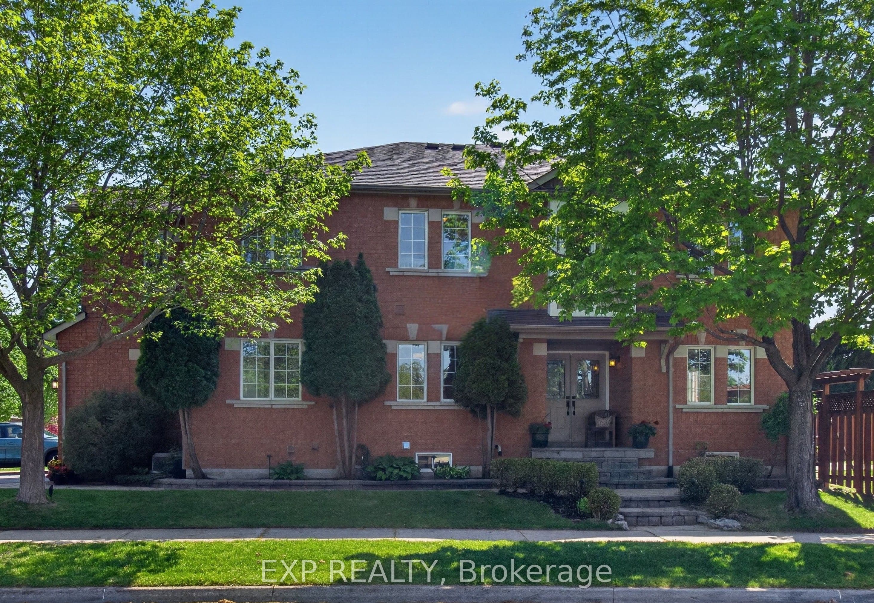 1347 Brookstar Drive, Oakville, ON L6M 3W1