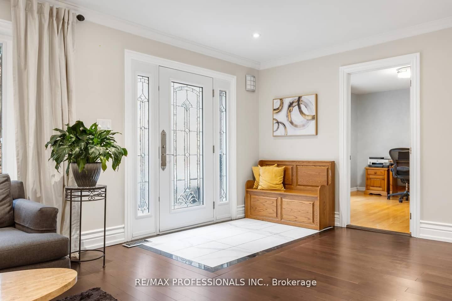 164 Morningside Avenue, Toronto, ON M6S 1E3