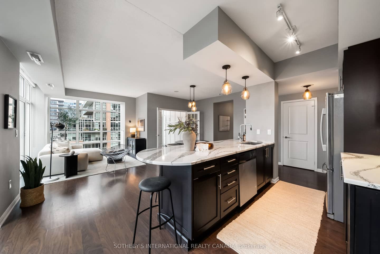 85 East Liberty Street 1913, Toronto, ON M6K 3R4