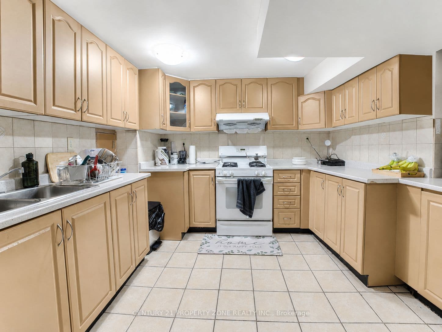 7652 Roselle Crescent, Mississauga, ON L4T 3N2