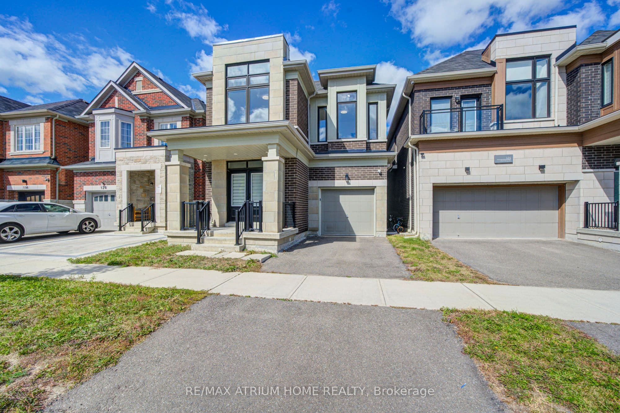 126 Hartney Drive, Richmond Hill, ON L4S 0L1