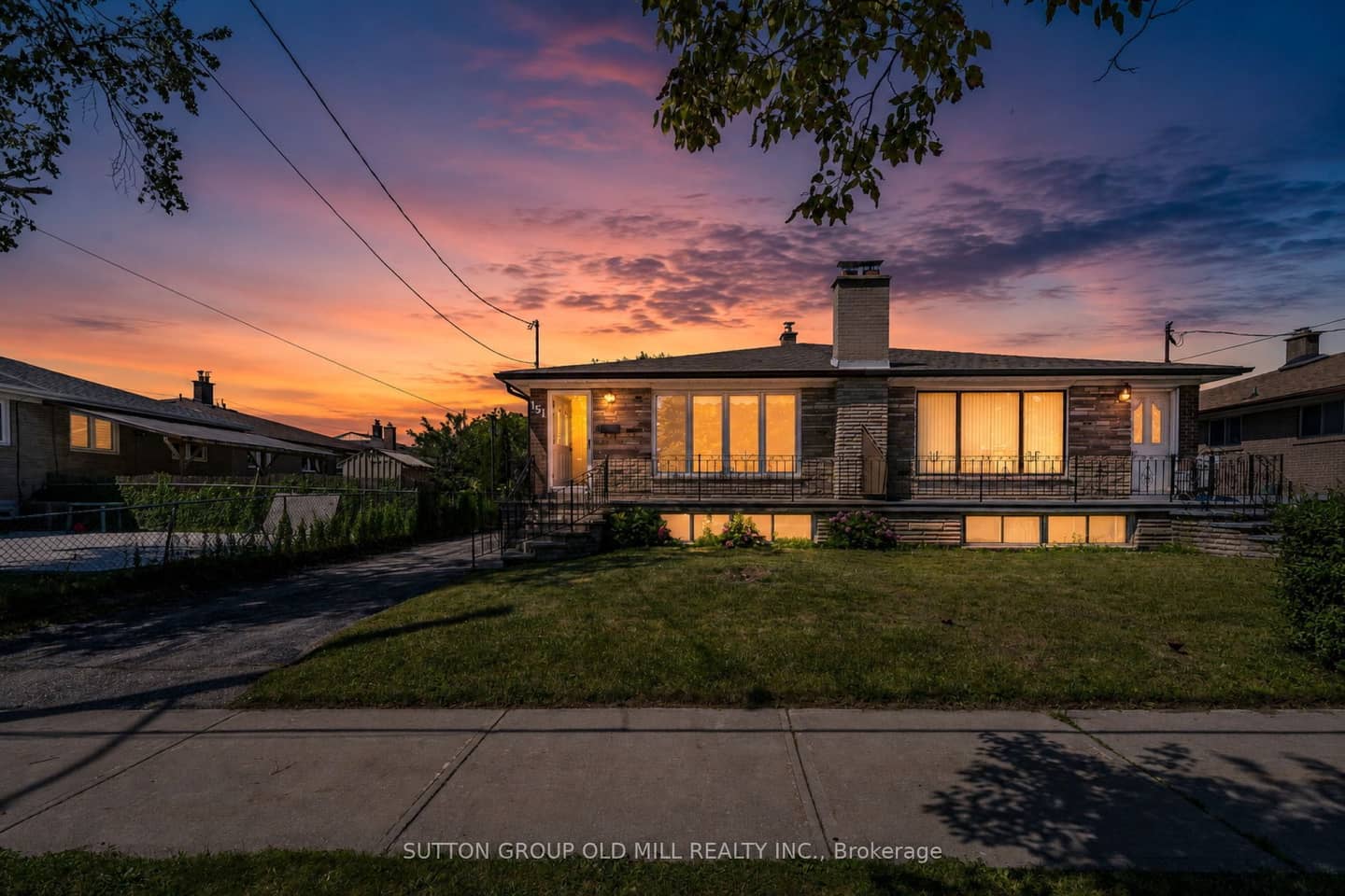 151 Lanyard Road, Toronto, ON M9M 1Z3