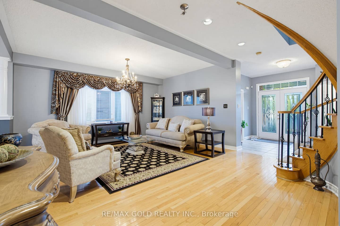 29 Blaketon Court, Brampton, ON L6P 1K7