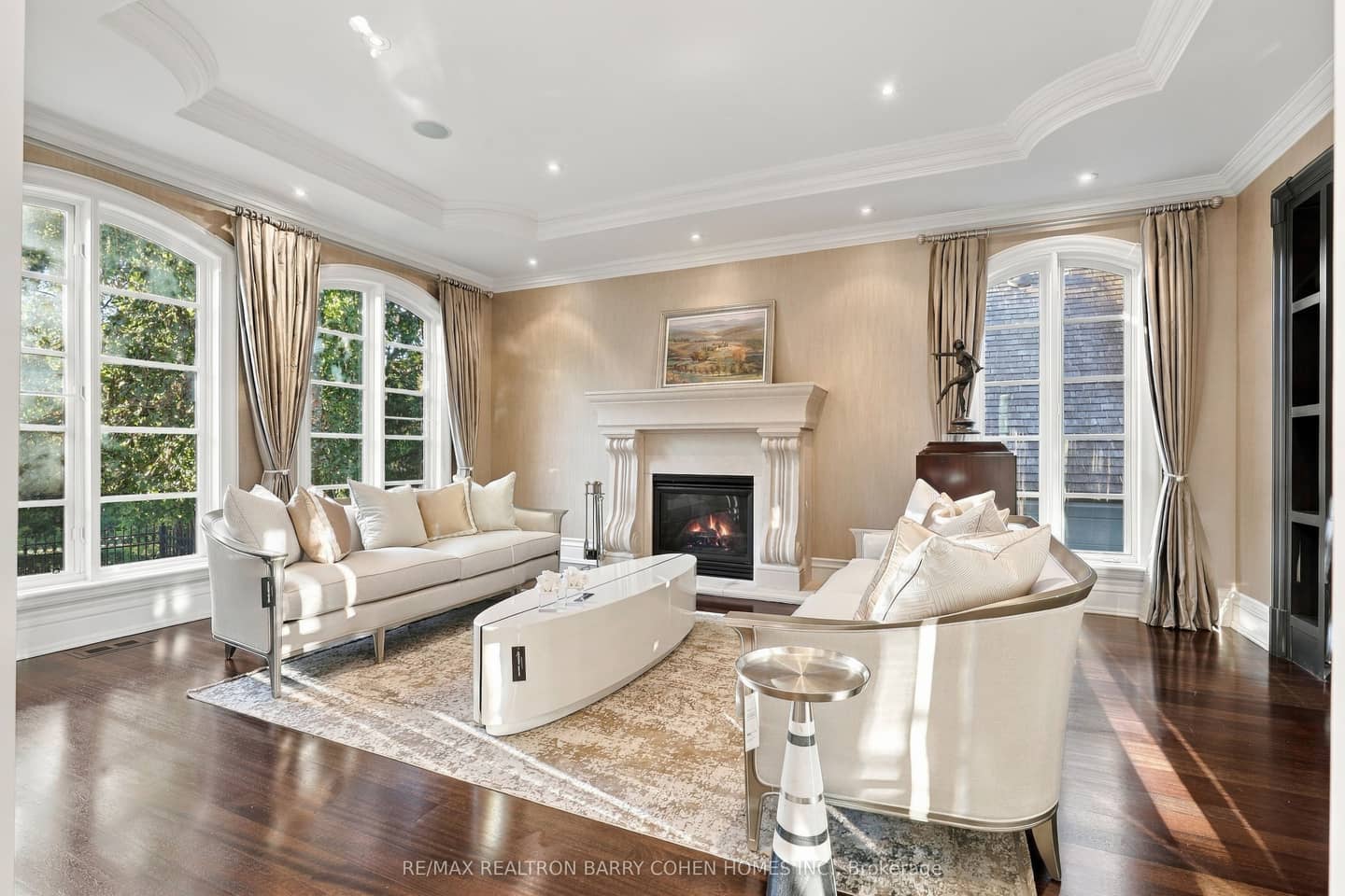 11 Doon Road, Toronto, ON M2L 1M1