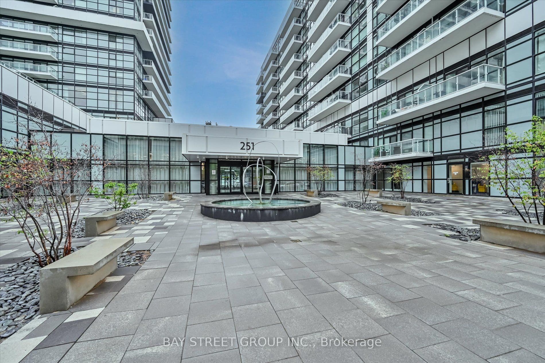 251 Manitoba Street 1604, Toronto, ON M8Y 0C7
