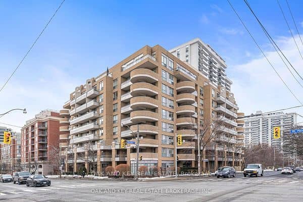 245 Davisville Avenue 613, Toronto, ON M4S 3H4
