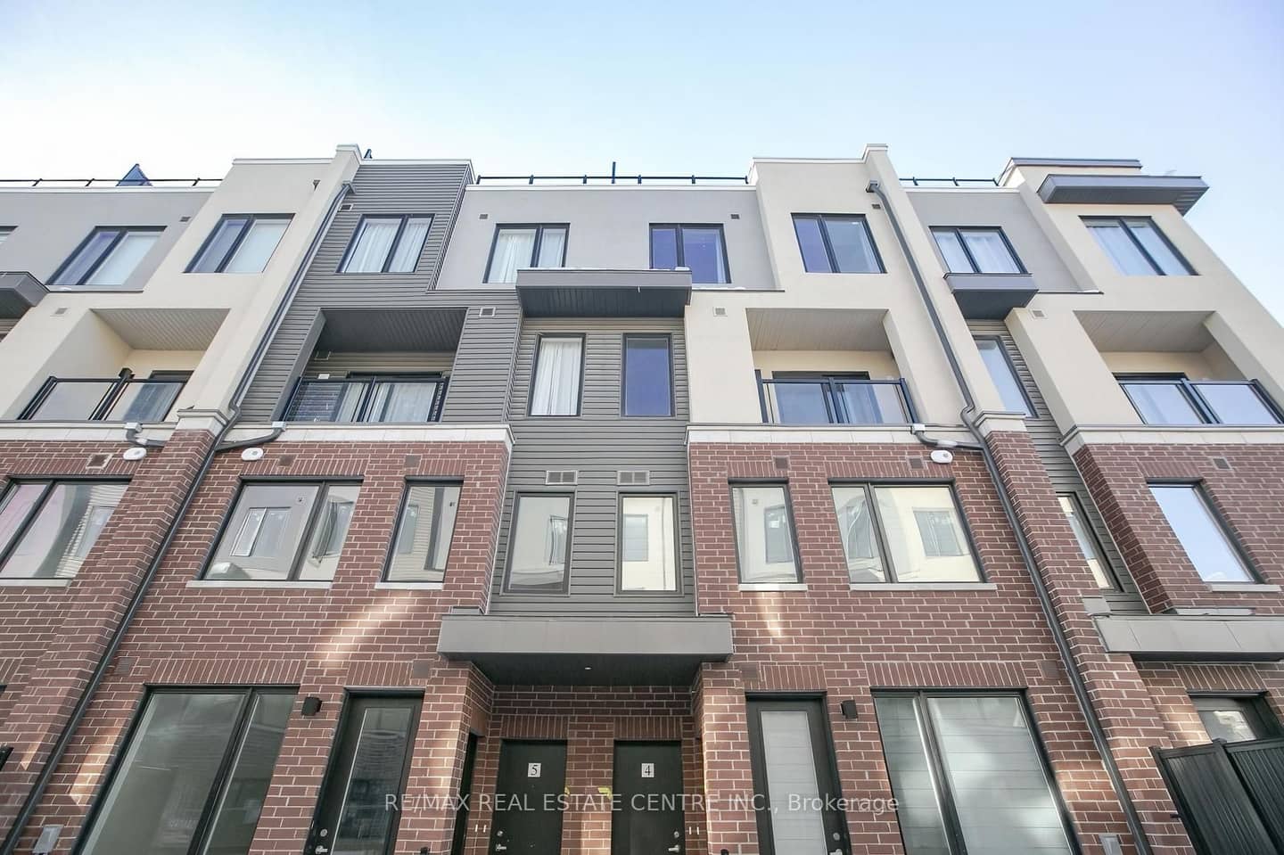 3556 Colonial Drive 4, Mississauga, ON L5L 5T3