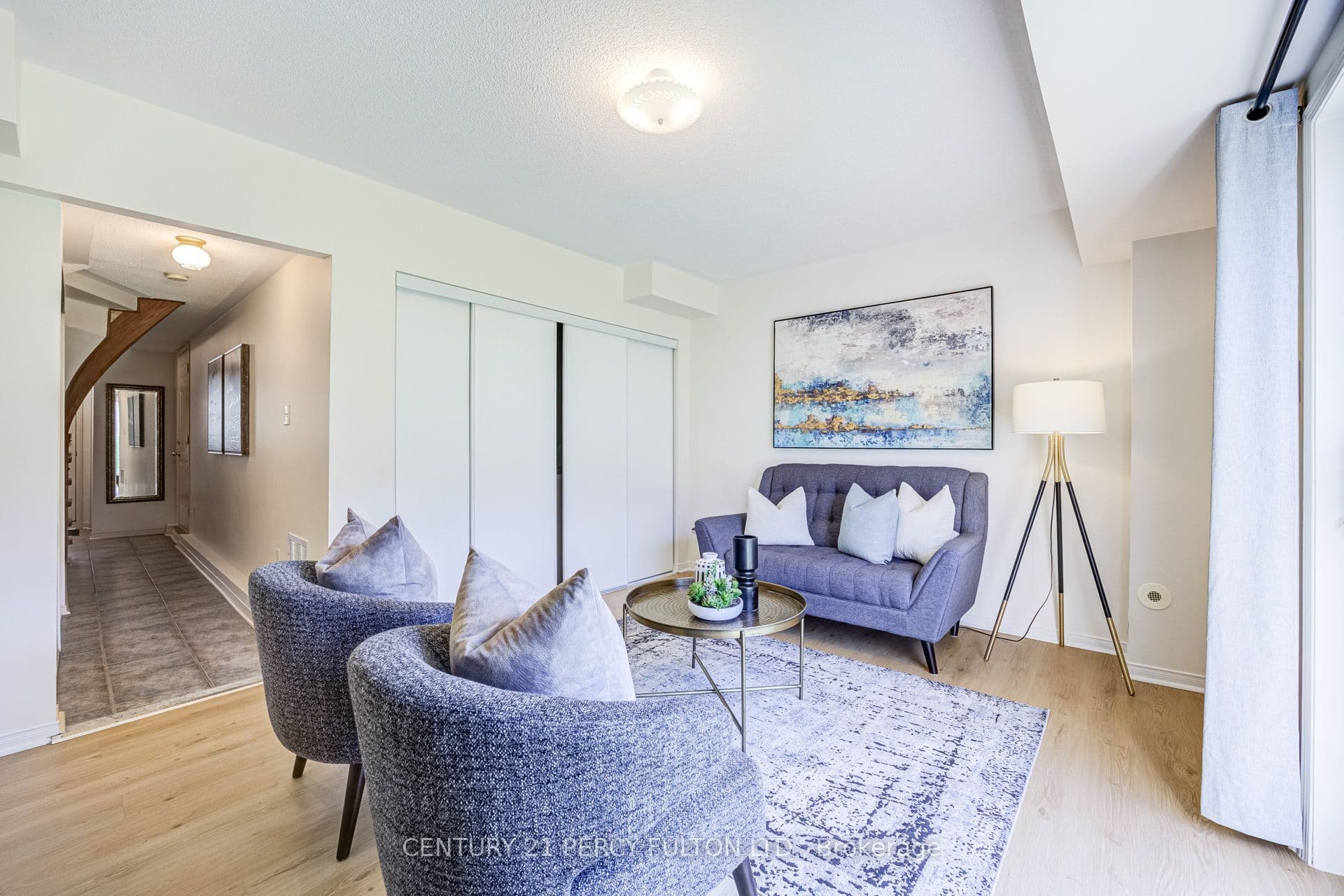 1532 Hummingbird Court, Pickering, ON L1V 7H9