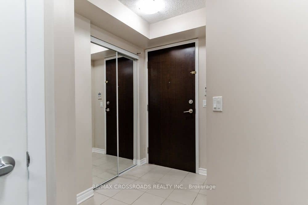 215 Sherway Gardens Road 604, Toronto, ON M9C 0A4