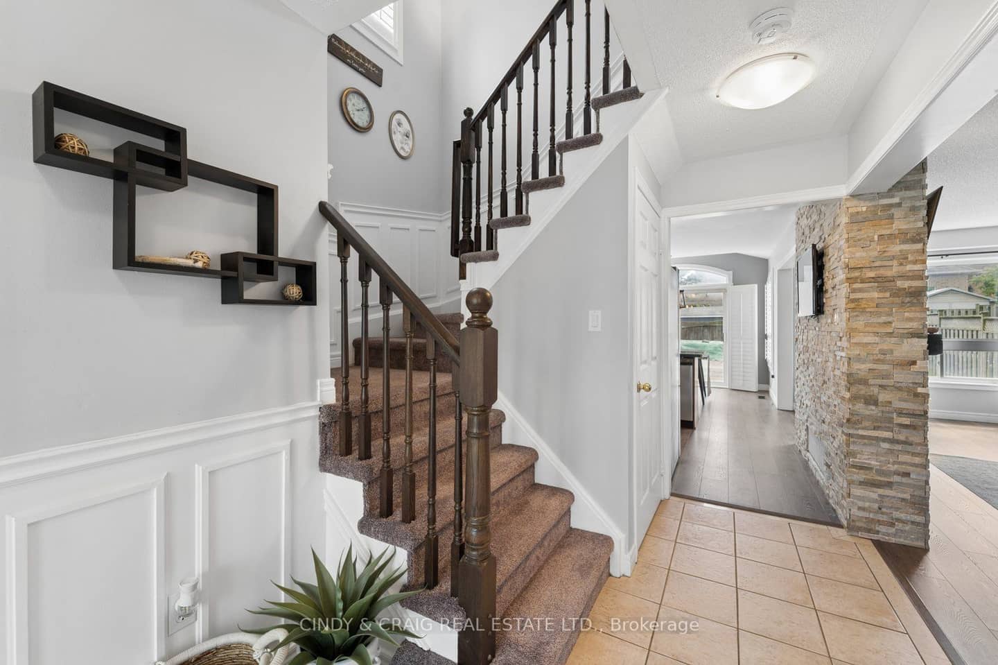 208 Cornish Drive, Clarington, ON L1E 3H4