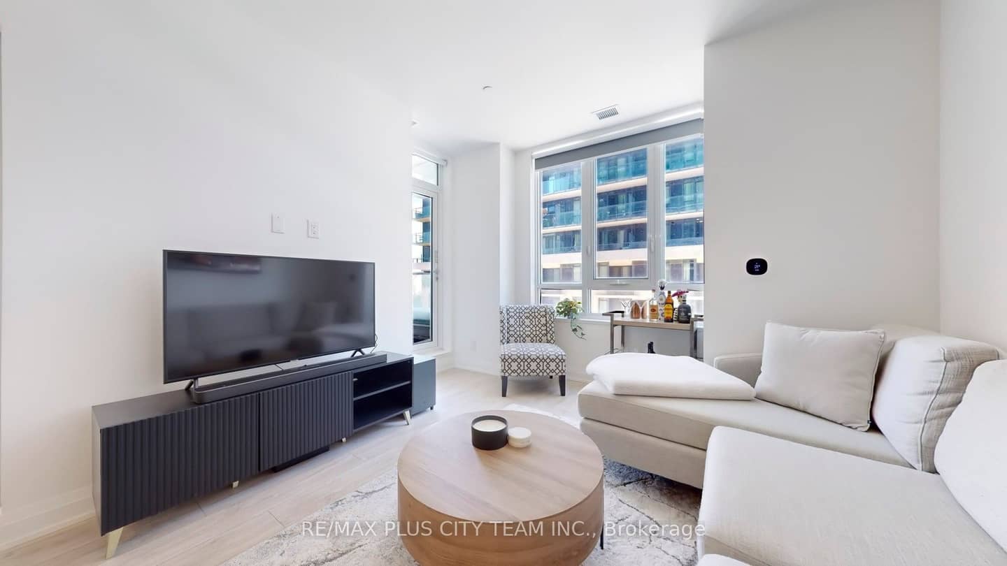 70 Annie Craig Drive W 205, Toronto, ON M8V 0G2