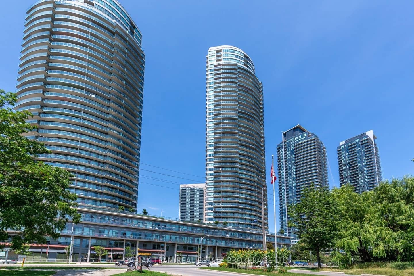 2230 Lake Shore Boulevard W 508, Toronto, ON M8V 0B2