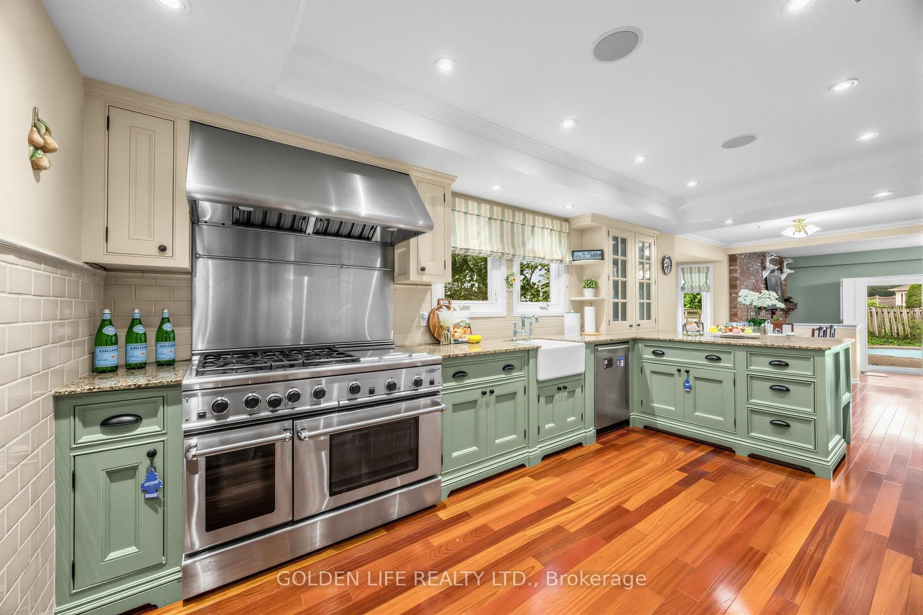 62 Longwater Chase, Markham, ON L3R 4A8