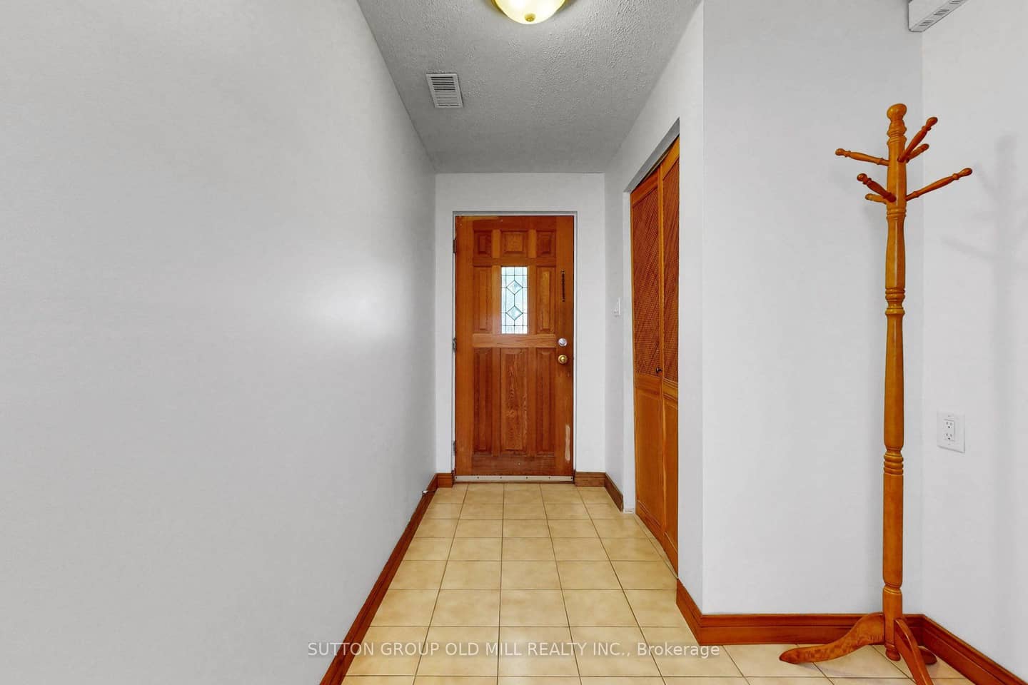 96 Darras Court, Brampton, ON L6T 1W7