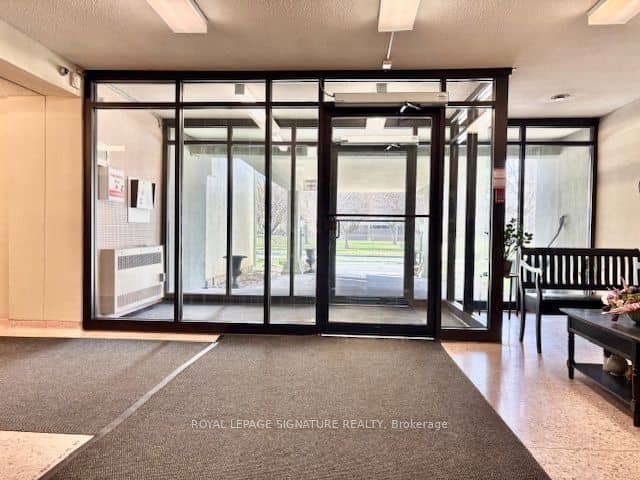70 Old Sheppard Avenue 112, Toronto, ON M2J 3L6