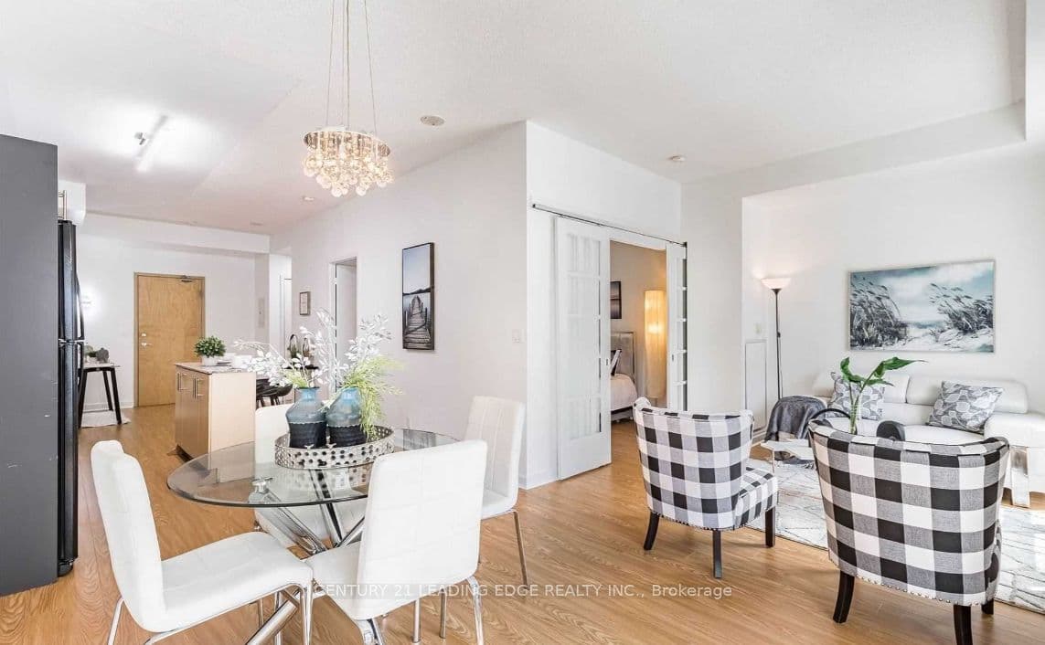 350 Wellington Street W 203, Toronto, ON M5V 3W9