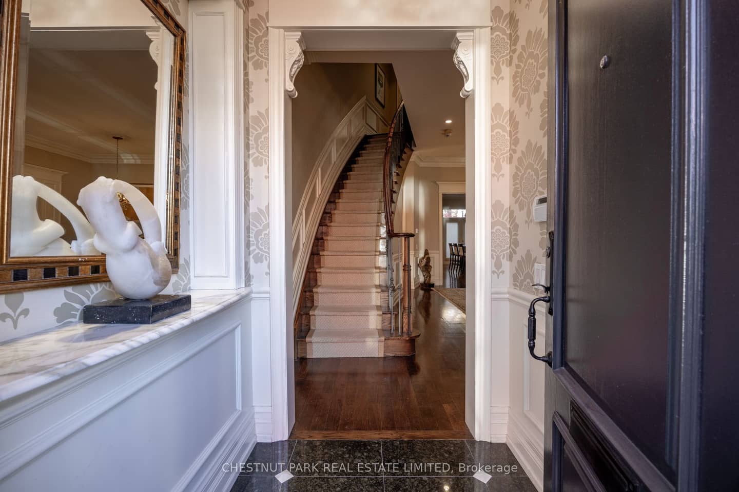 117 Davenport Road, Toronto, ON M5R 1H8
