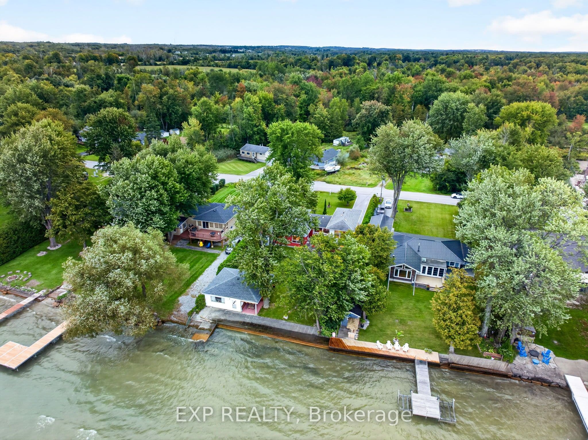 88 Irving Drive, Georgina, ON L0E 1N0
