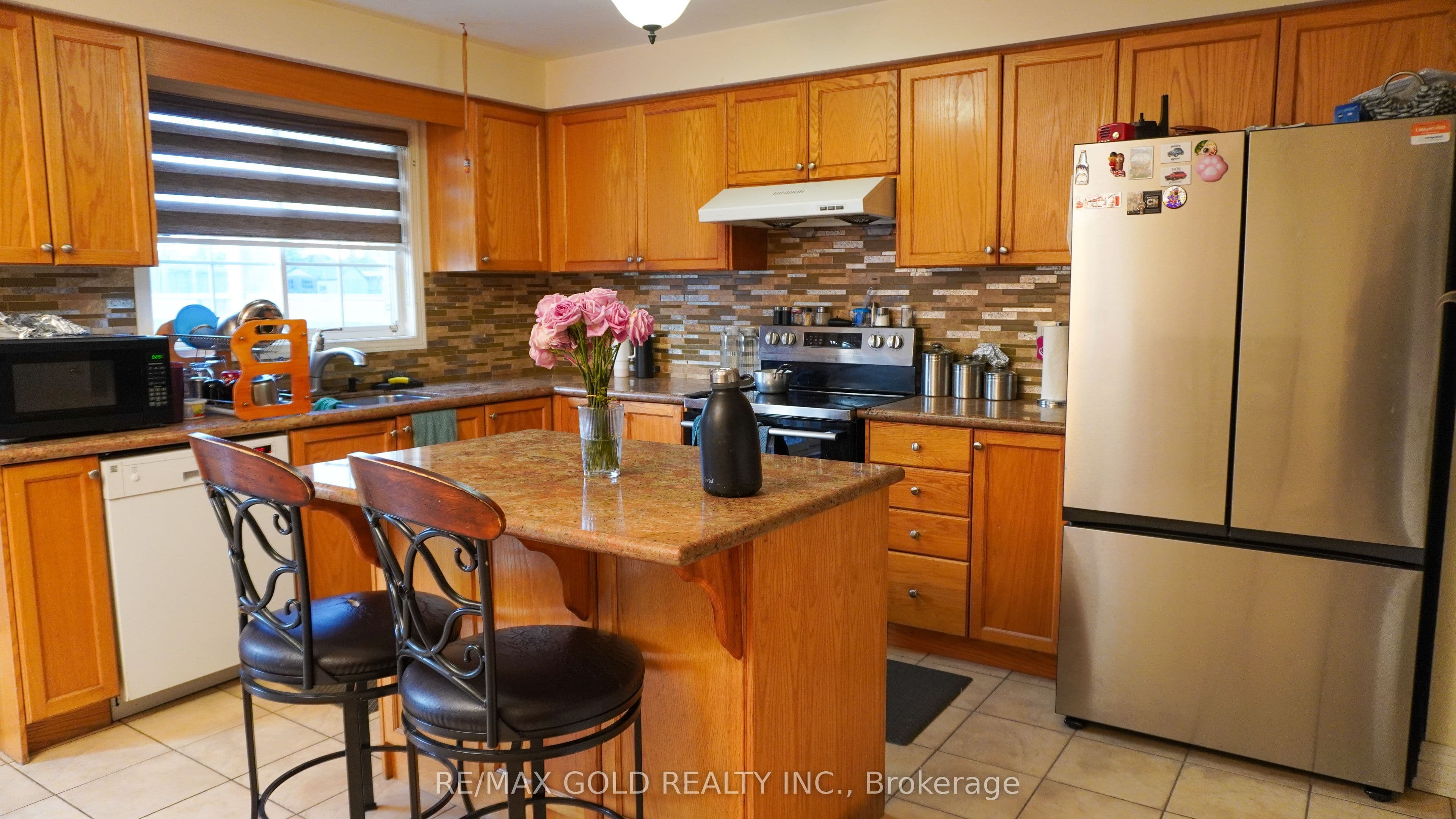 86 Turquoise Crescent, Brampton, ON L6P 0Z8