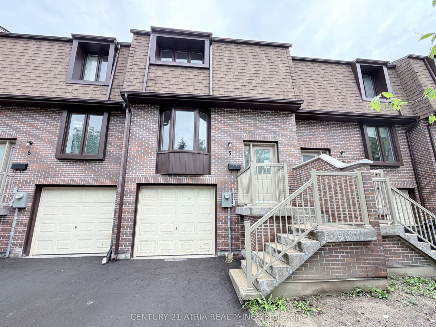 11 Plaisance Road Unit 5, Richmond Hill, ON L4C 5H1