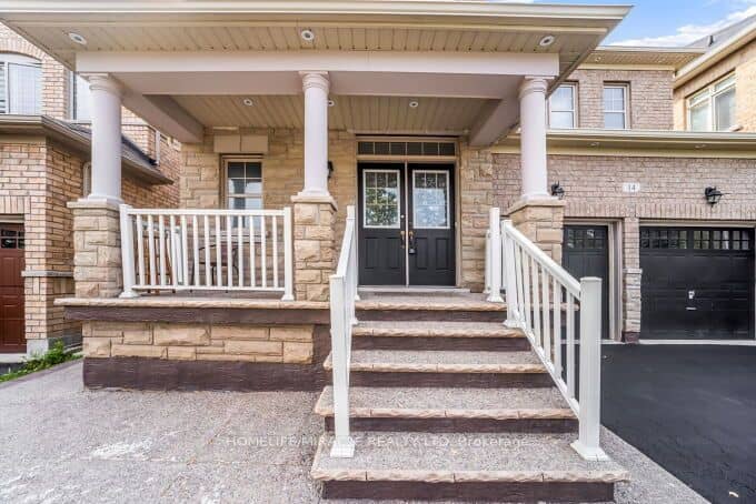14 Bonnie Braes Drive, Brampton, ON L6Y 0X4