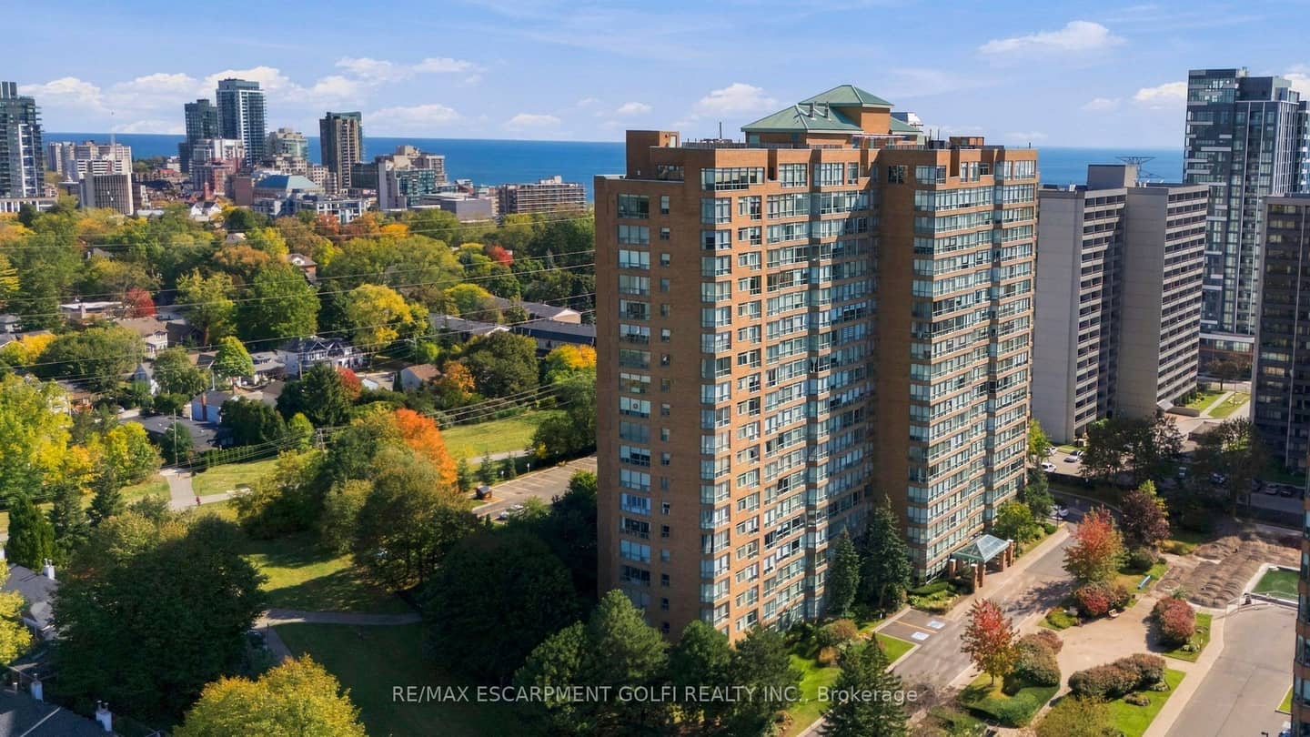 1276 Maple Crossing Boulevard 1406, Burlington, ON L7S 2J9
