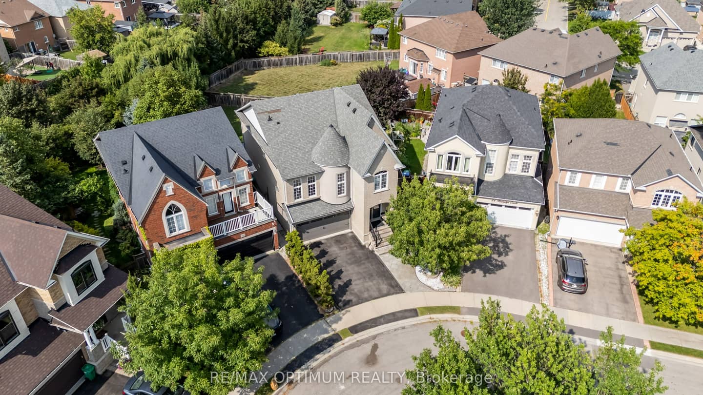 82 Penbridge Circle, Brampton, ON L7A 2R1