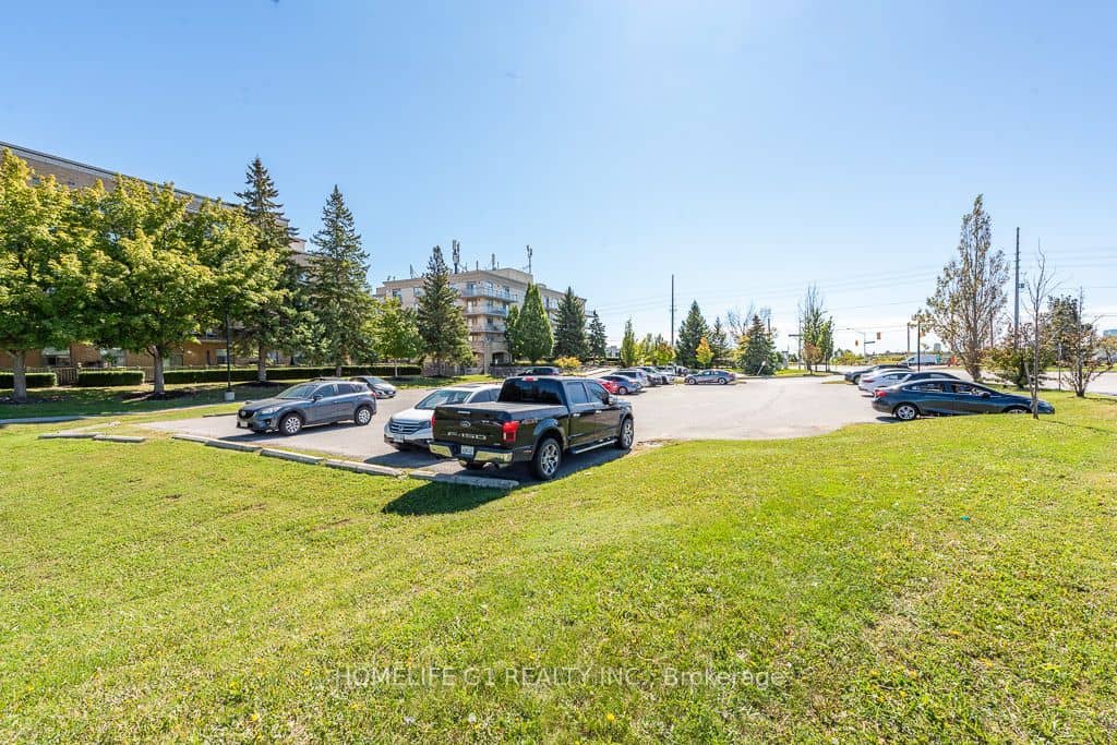 2500 Rutherford Road 303, Vaughan, ON L4K 5N7