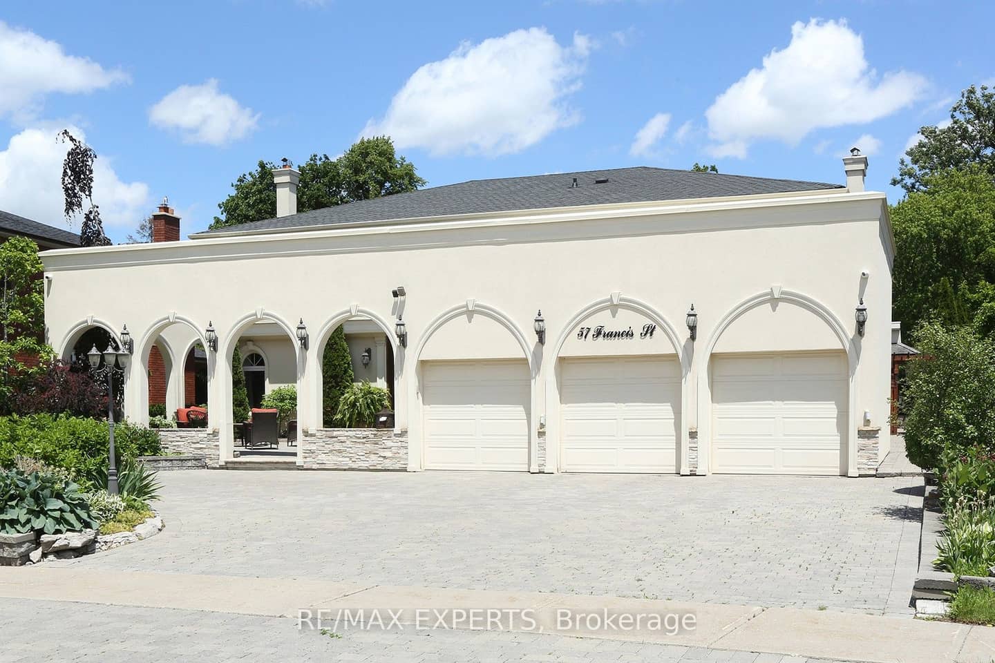57 Francis Street, Vaughan, ON L4L 1P7