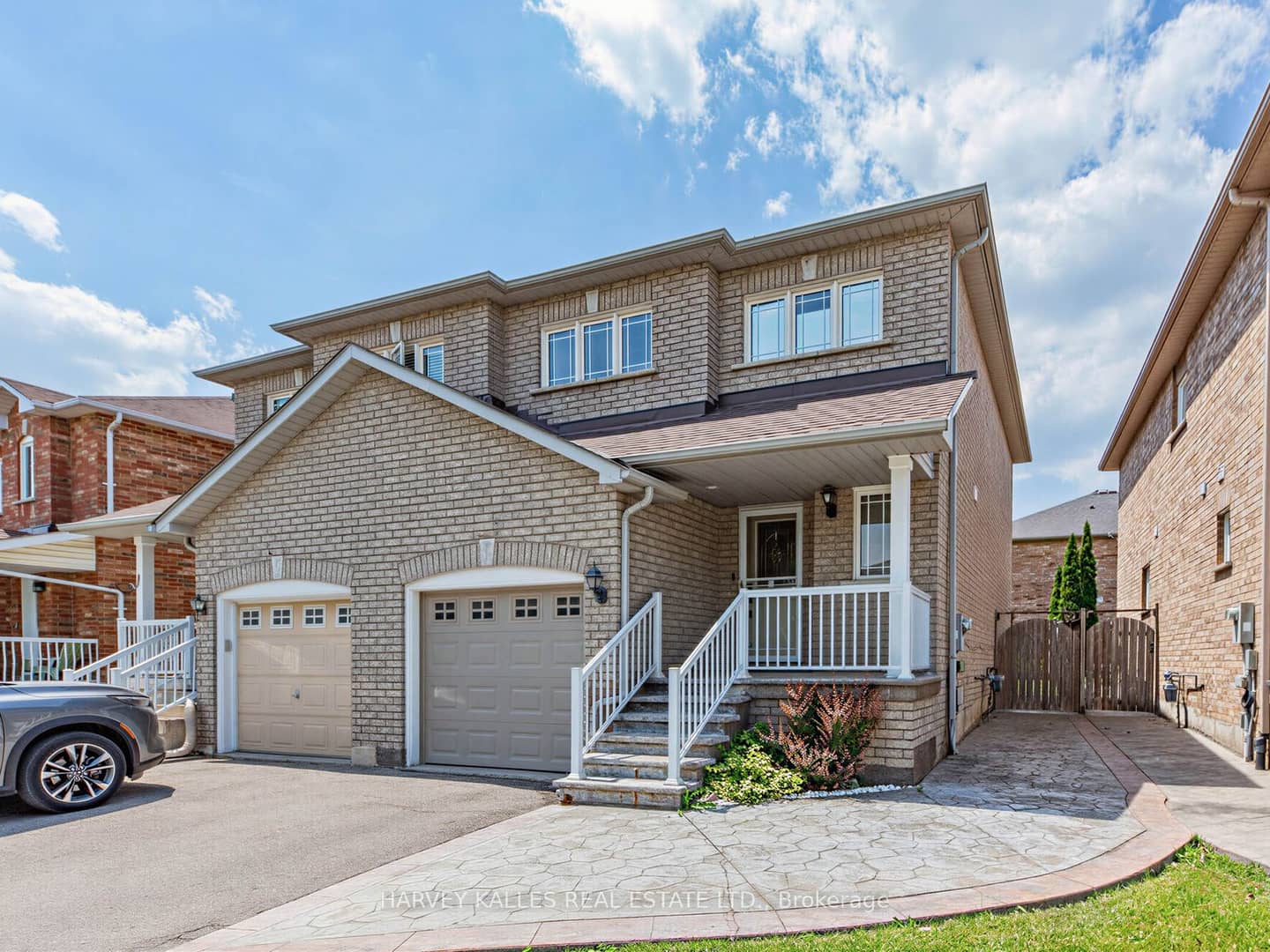 40 Blackthorn Drive, Vaughan, ON L6A 3N5
