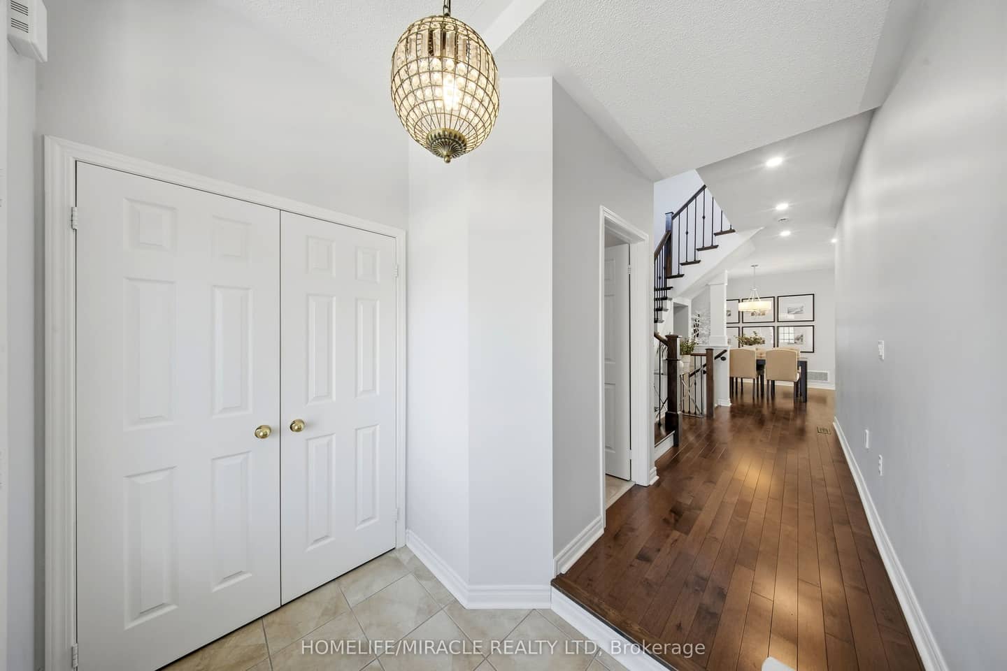 3352 Hiscott Avenue, Burlington, ON L7M 0N5